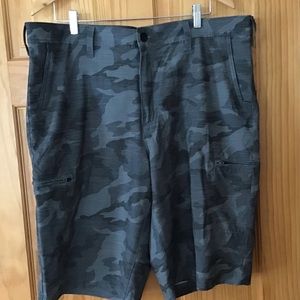 Urban Pipeline Superflex Camouflage Cargo Shorts Size 40 Gray